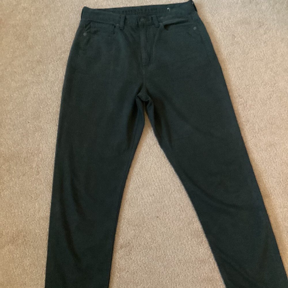 American Eagle Brand Dark Green Mom Jeans